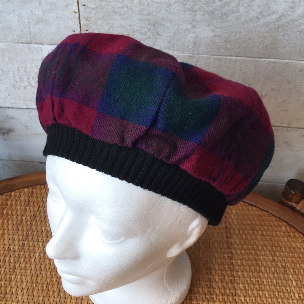 Archie Brown & Son Great Britain tartan beret